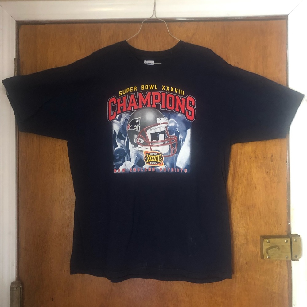 Men’s N.E. Patriots TEE SHIRT Super Bowl XXXVIII Champs Gildan Blue Sz XL